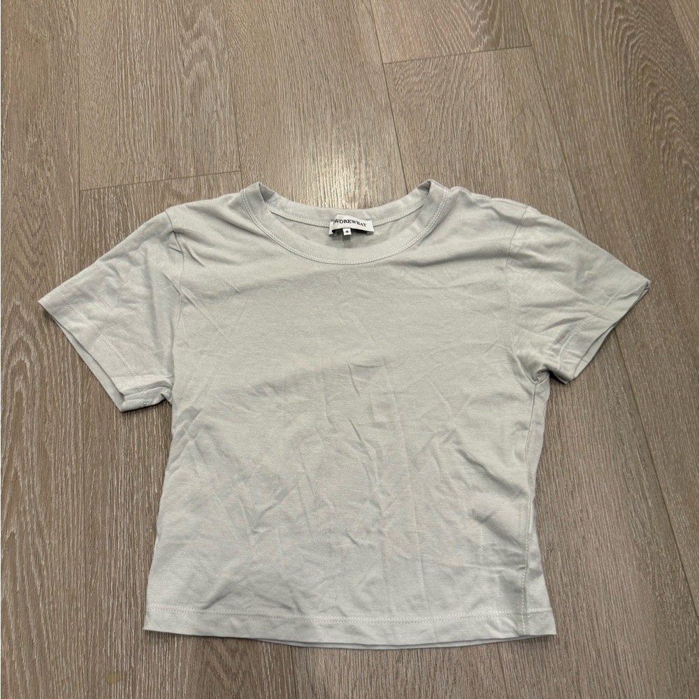 We wore what fitted crew neck new size m